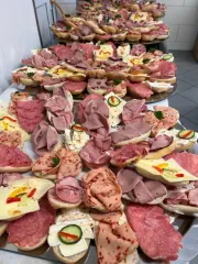  kalte Platten belegte Brötchen